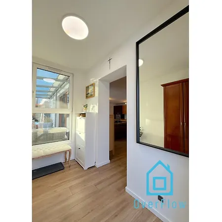 アパート Break- Spacious With Jacuzzi- Tranquil Escape 15 Minutes To The Sea And Center Borkowo