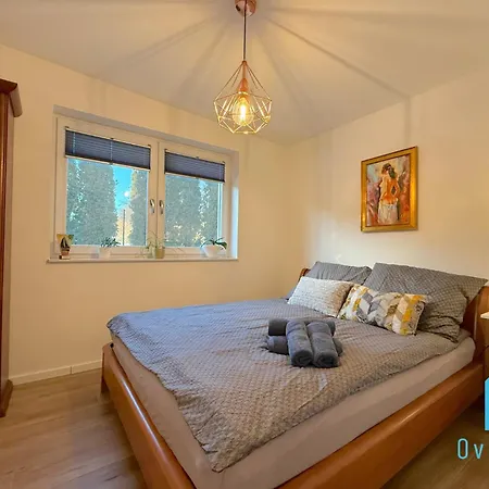 Break- Spacious With Jacuzzi- Tranquil Escape 15 Minutes To The Sea And Center Apartament