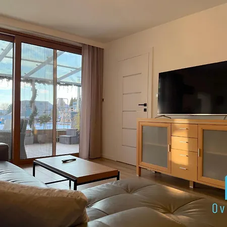 Apartment Break- Spacious With Jacuzzi- Tranquil Escape 15 Minutes To The Sea And Center Borkowo (Gdansk)