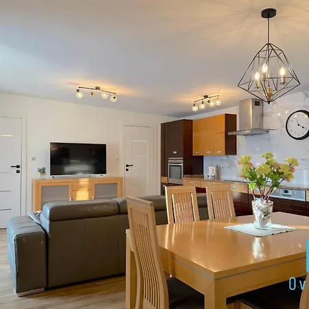 Break- Spacious With Jacuzzi- Tranquil Escape 15 Minutes To The Sea And Center