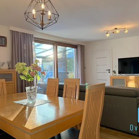 Break- Spacious With Jacuzzi- Tranquil Escape 15 Minutes To The Sea And Center Apartament Borkowo (Gdansk)