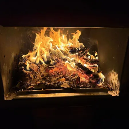 Break- Spacious With Jacuzzi- Tranquil Escape 15 Minutes To The Sea And Center *