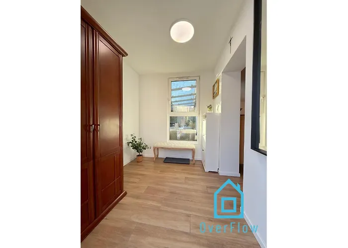 公寓 Break- Spacious With Jacuzzi- Tranquil Escape 15 Minutes To The Sea And Center *