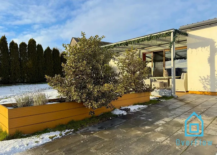 公寓 Break- Spacious With Jacuzzi- Tranquil Escape 15 Minutes To The Sea And Center *