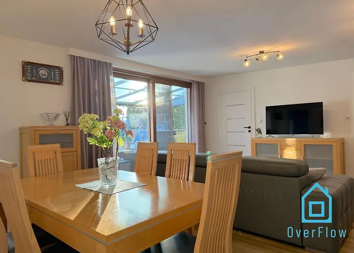 Break- Spacious With Jacuzzi- Tranquil Escape 15 Minutes To The Sea And Center 公寓 Borkowo (Gdansk)